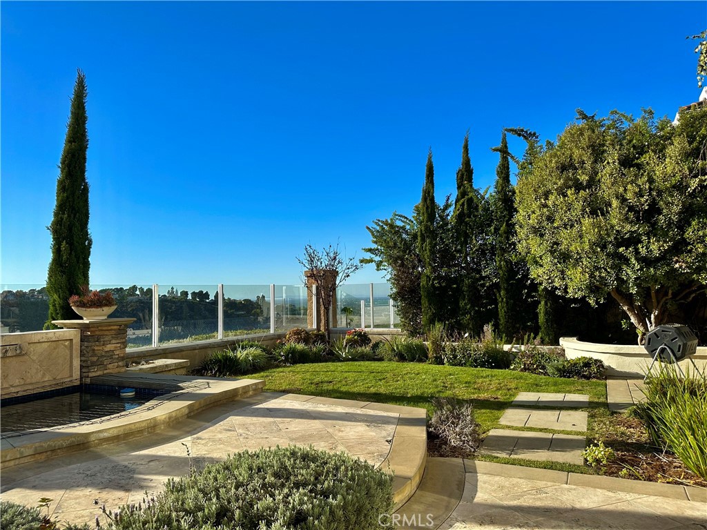 MLS #OC25272198 image #29