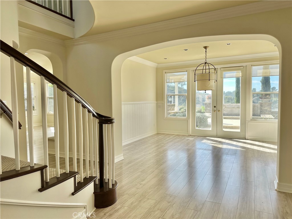 MLS #OC25272198 image #6