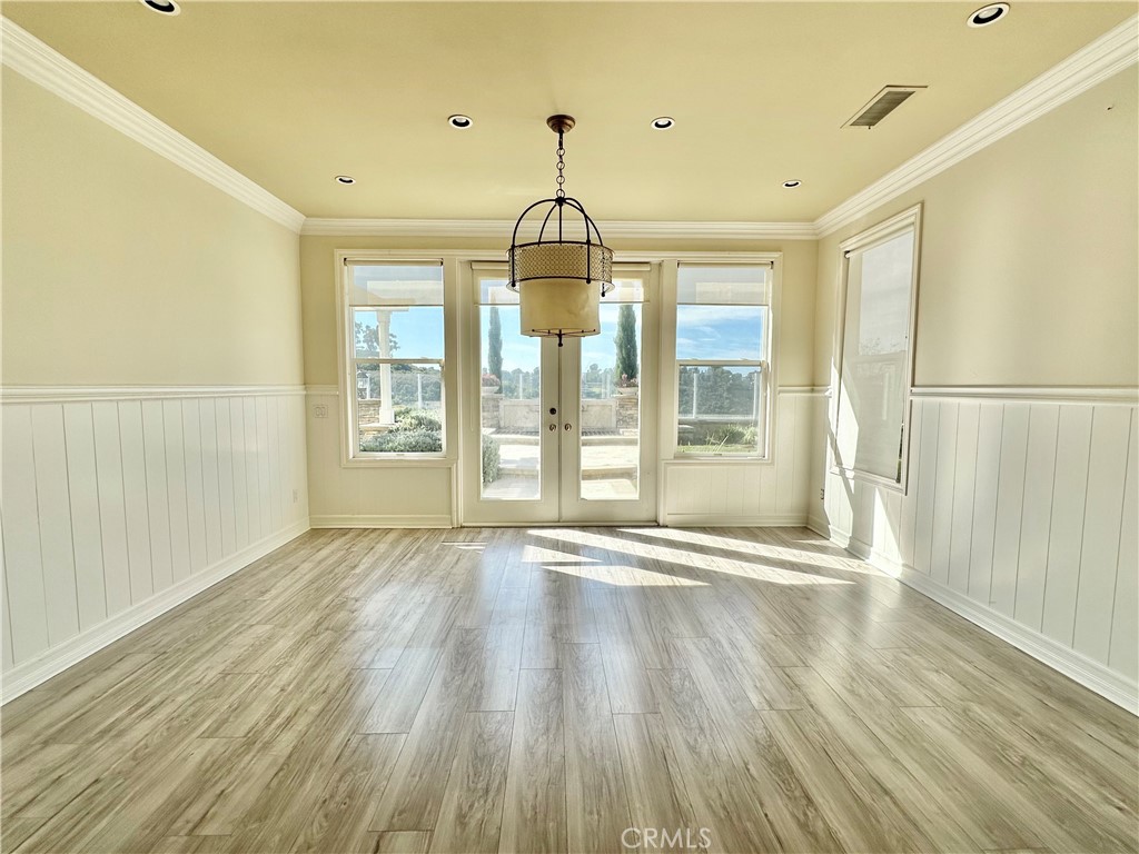 MLS #OC25272198 image #7