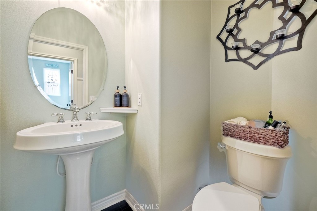 MLS #OC25272200 image #16