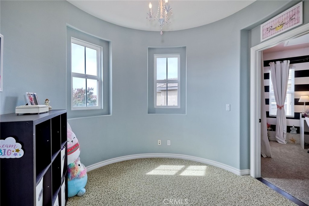 MLS #OC25272200 image #25