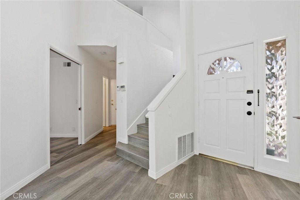 MLS #OC25272221 image #18