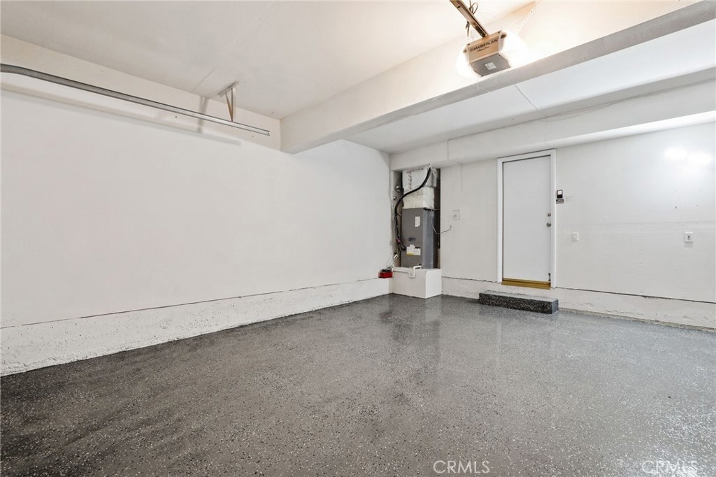 MLS #OC25272221 image #30