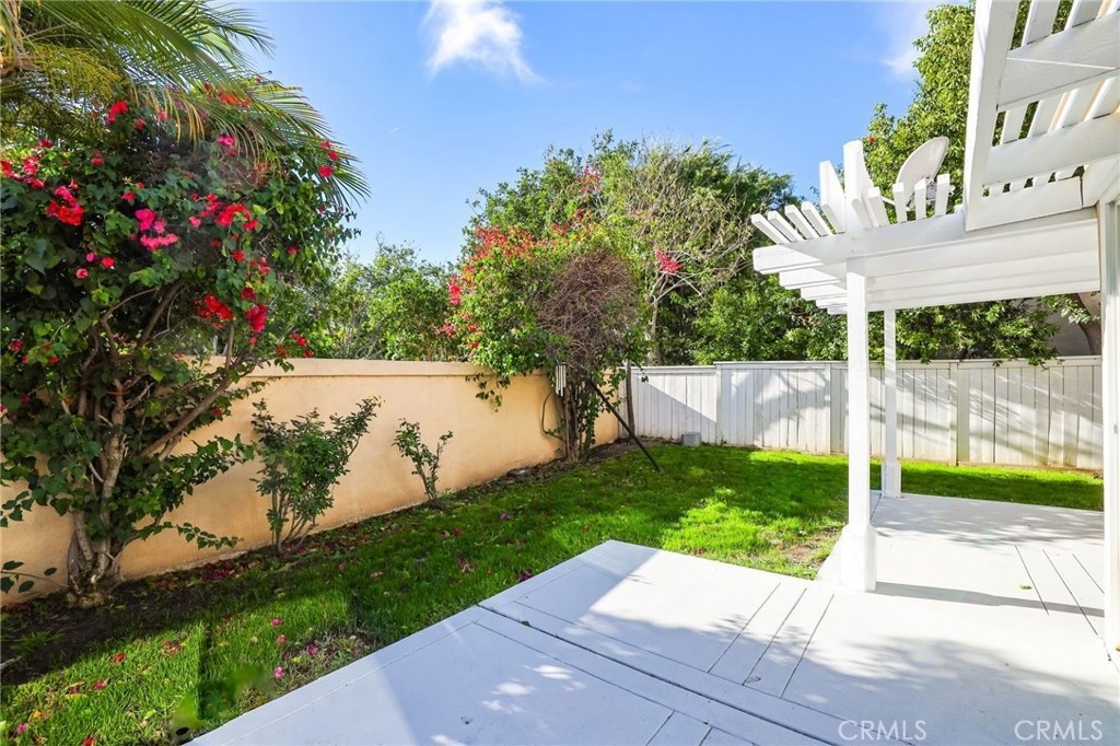 MLS #OC25272221 image #31