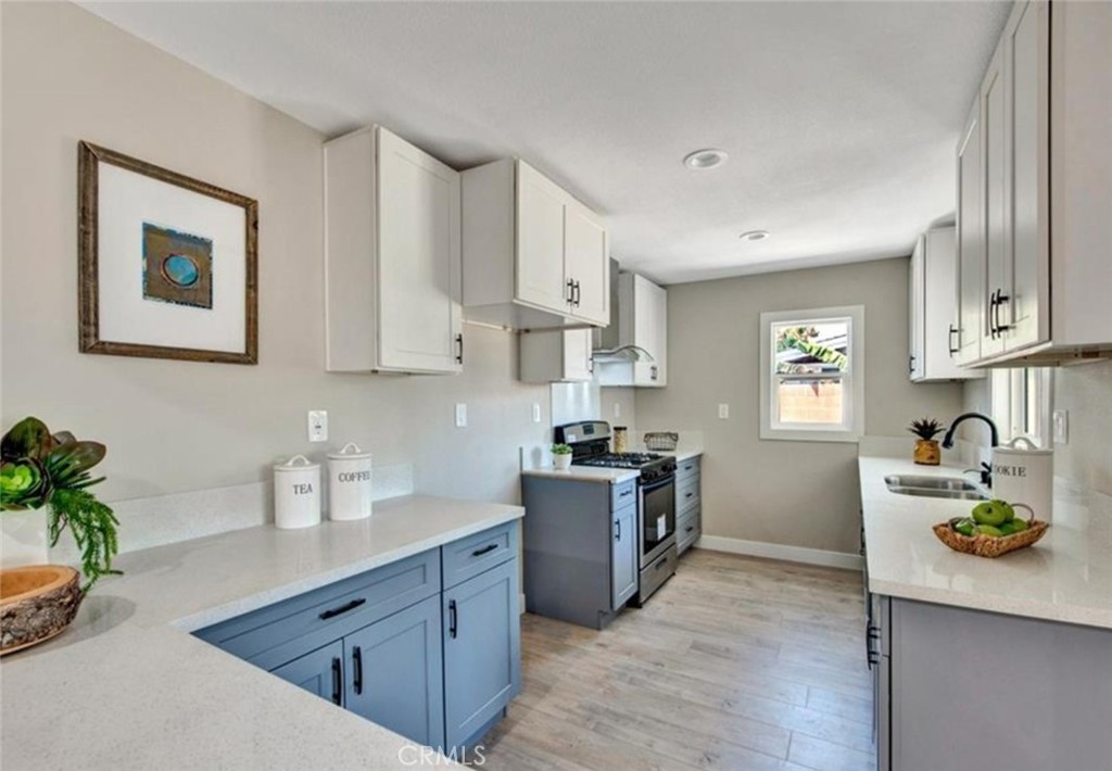 MLS #OC25272232 image #7