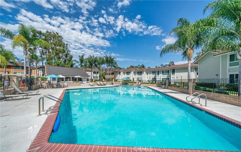 MLS #OC25272261 image #12