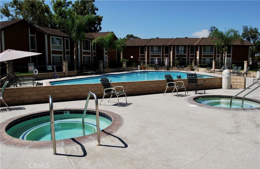 MLS #OC25272261 image #13