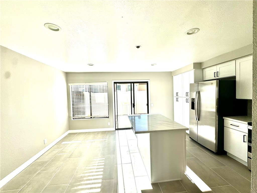 MLS #OC25272261 image #4