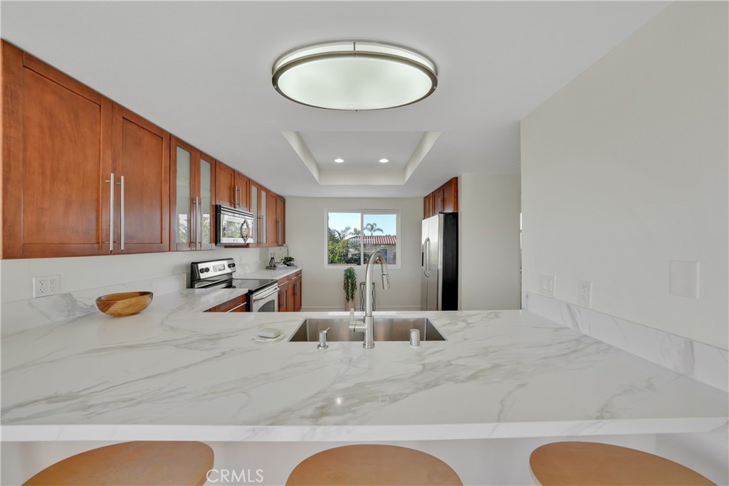 MLS #OC25272276 image #38