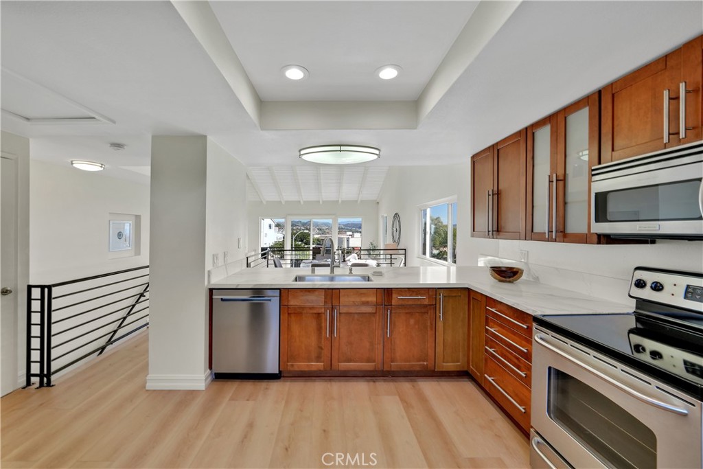 MLS #OC25272276 image #42