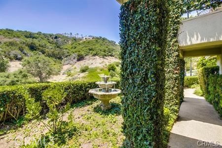 MLS #OC25272287 image #8