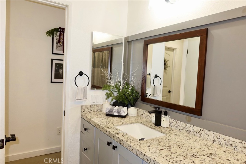 MLS #OC25272307 image #14