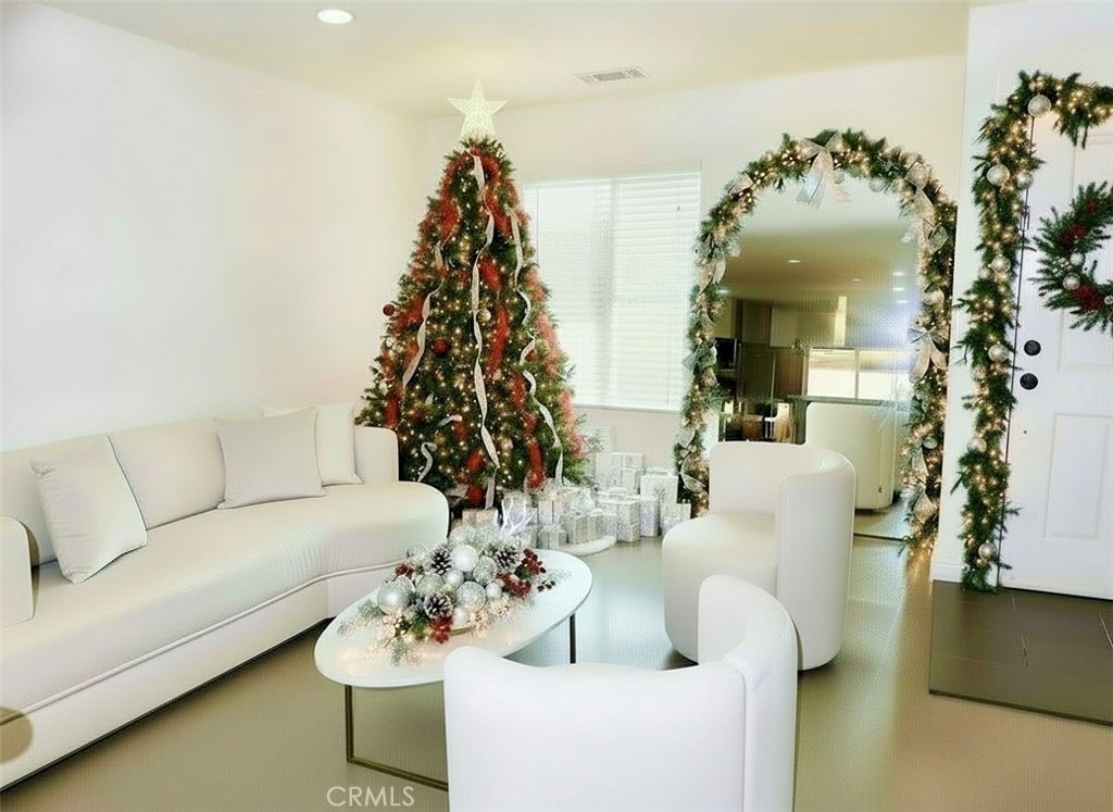 MLS #OC25272307 image #22