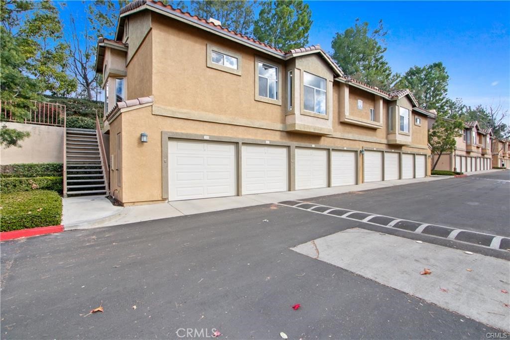 MLS #OC25272326 image #22