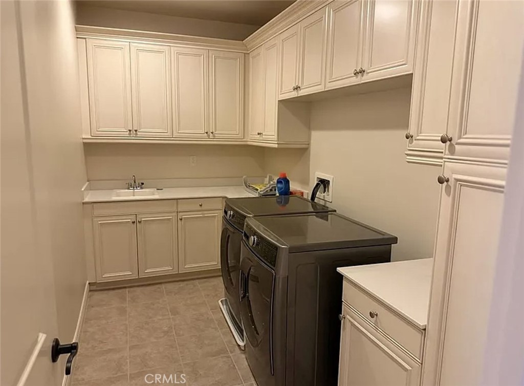 MLS #OC25272329 image #10