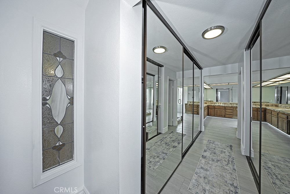 MLS #OC25272332 image #14