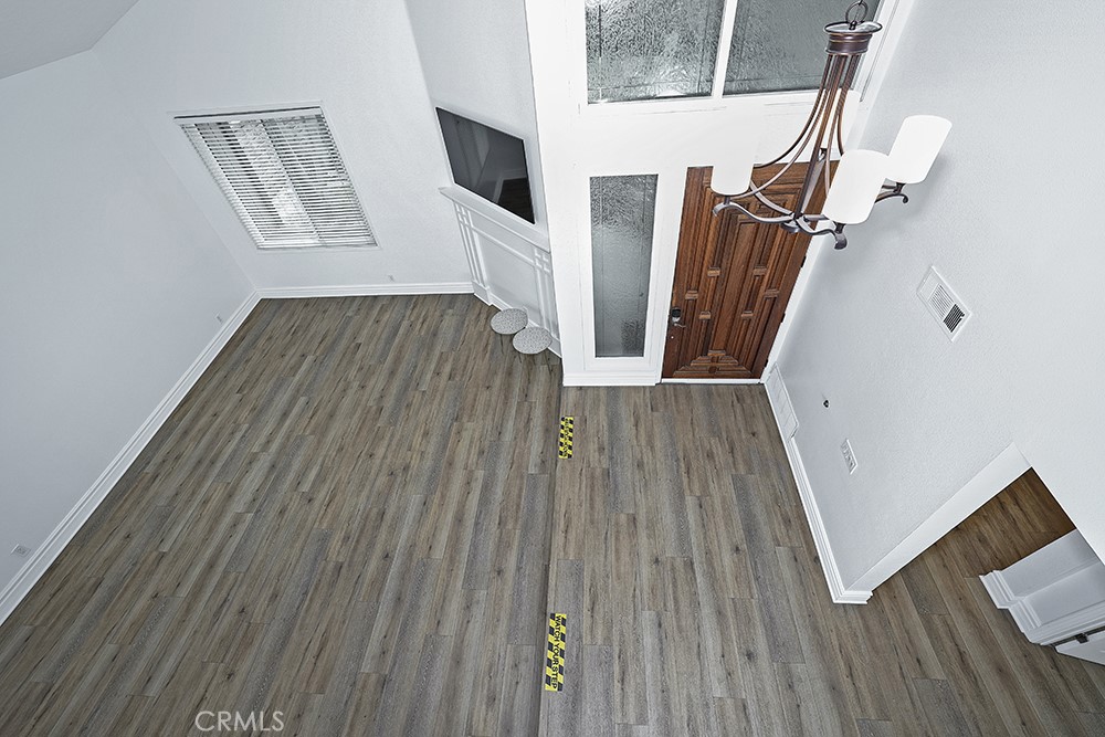 MLS #OC25272332 image #3