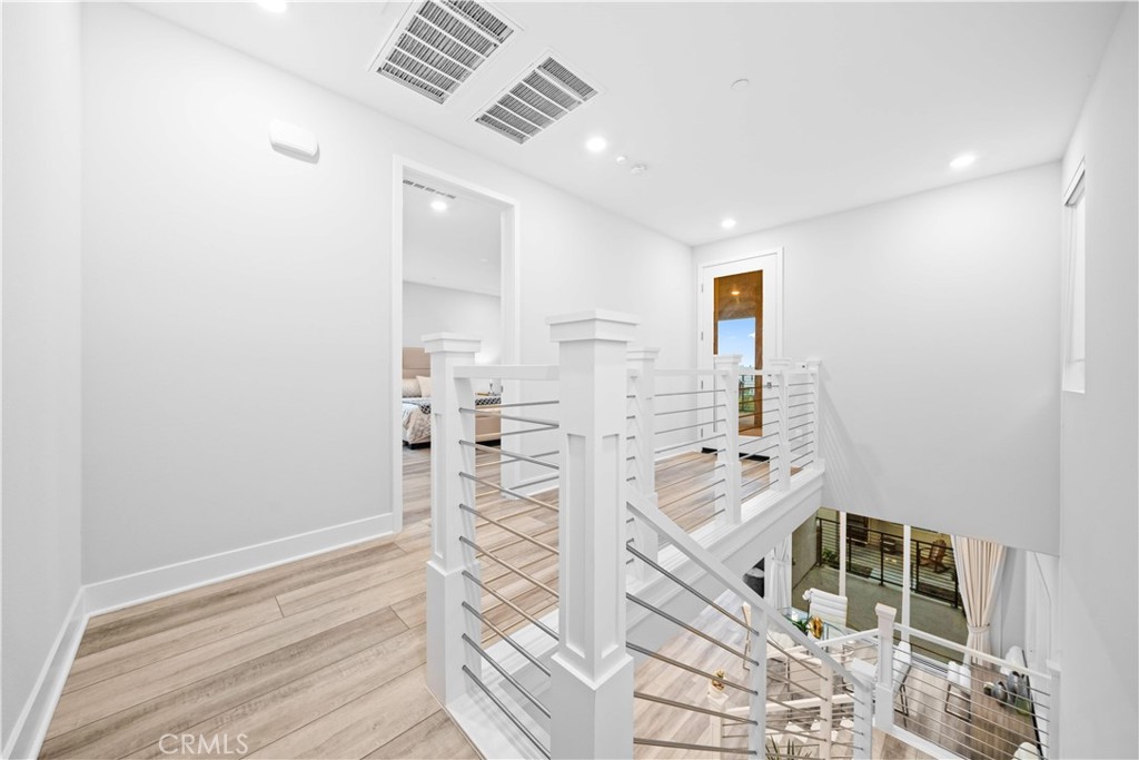 MLS #OC25272346 image #18