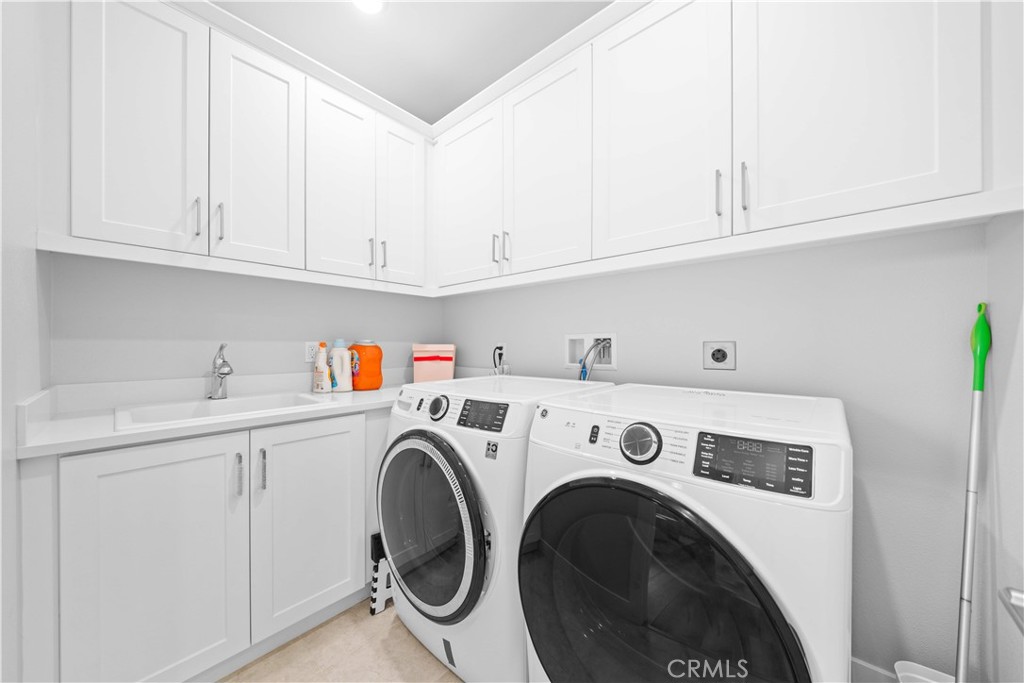 MLS #OC25272346 image #19