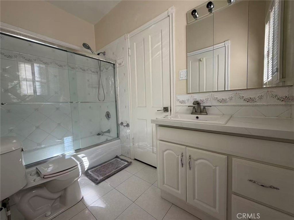 MLS #OC25272351 image #13