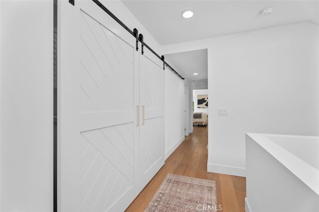 MLS #OC25272355 image #22