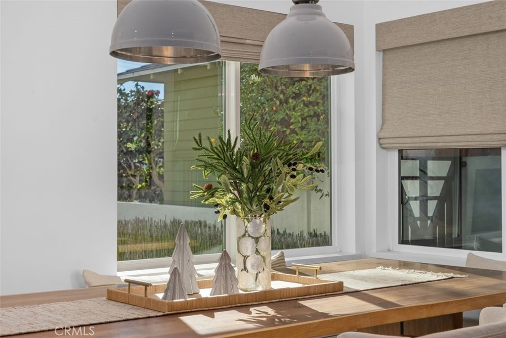 MLS #OC25272355 image #9