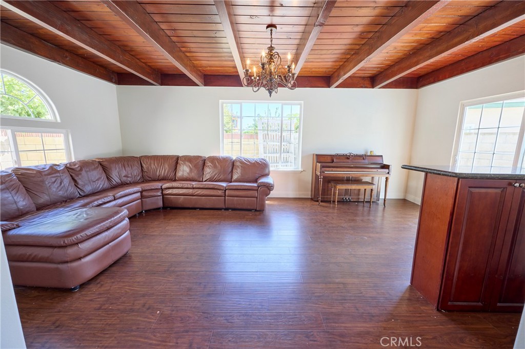 MLS #OC25272364 image #16