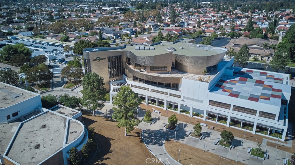 MLS #OC25272364 image #59