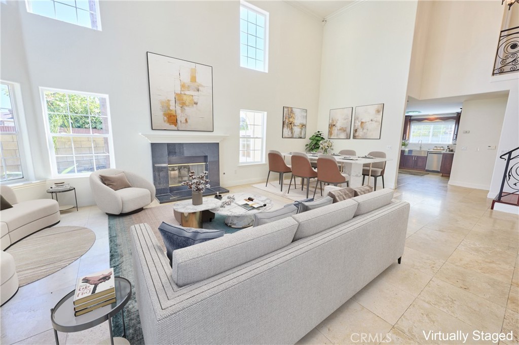 MLS #OC25272364 image #6