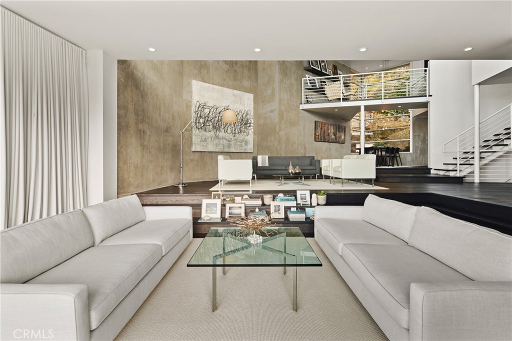 MLS #OC25272385 image #12