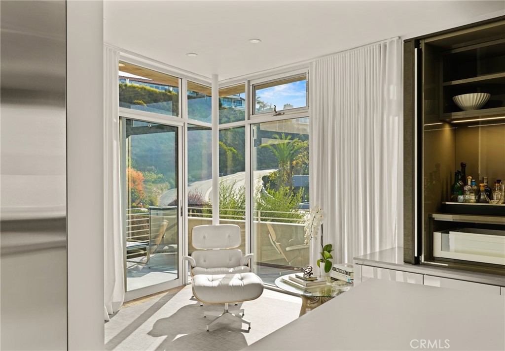 MLS #OC25272385 image #17