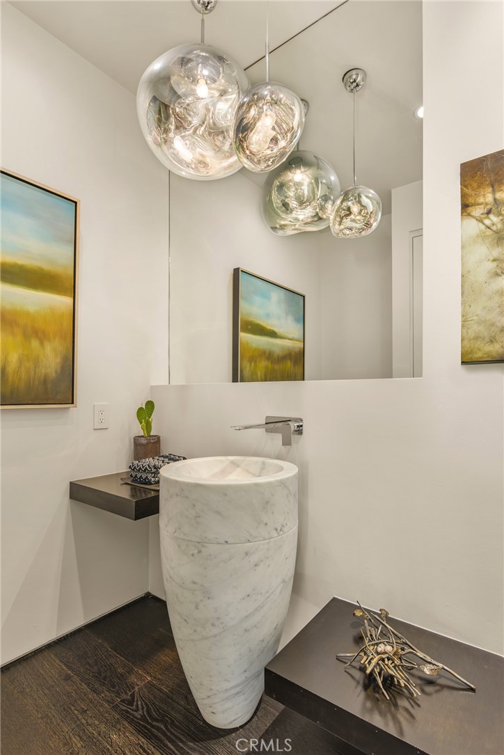 MLS #OC25272385 image #20