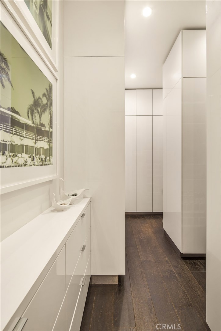 MLS #OC25272385 image #35