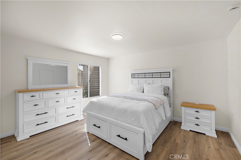 MLS #OC25272386 image #7