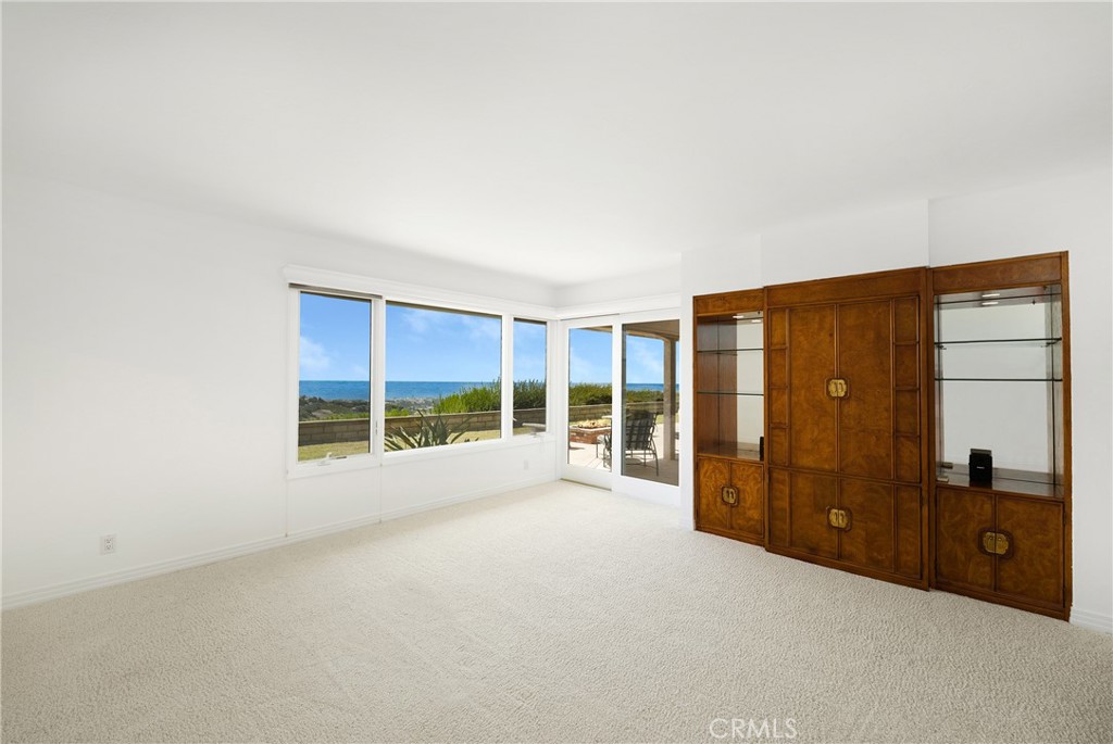 MLS #OC25272387 image #5