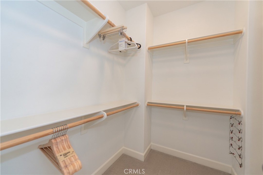 MLS #OC25272411 image #17