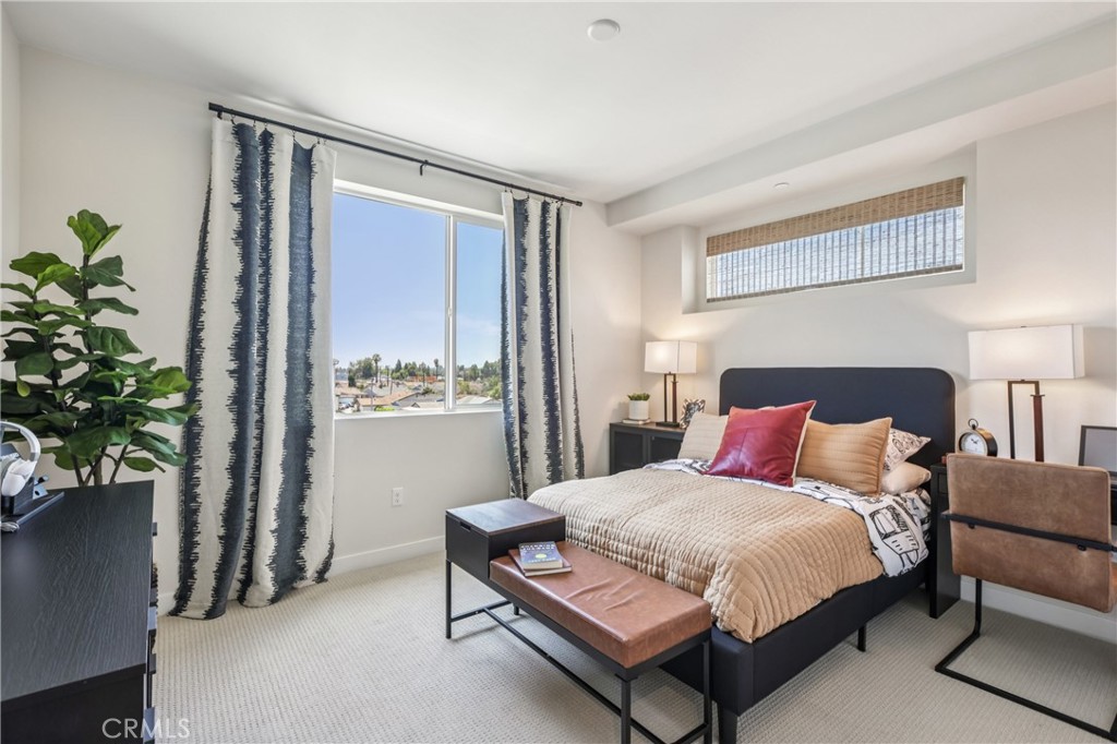 MLS #OC25272415 image #6