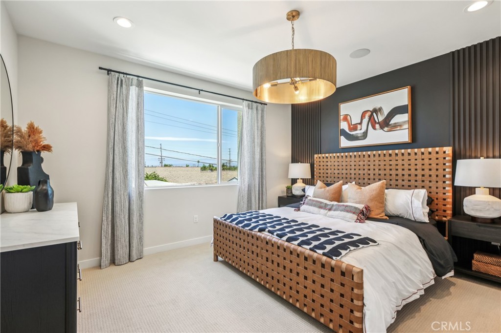 MLS #OC25272415 image #8