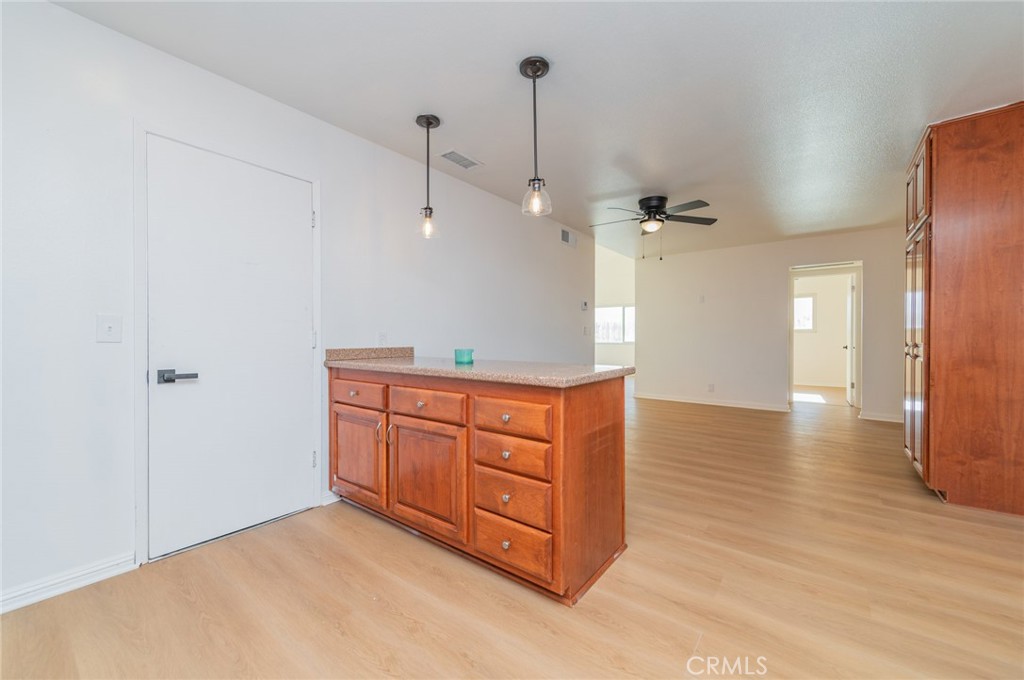 MLS #OC25272426 image #12