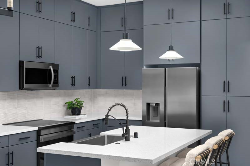 MLS #OC25272446 image #11