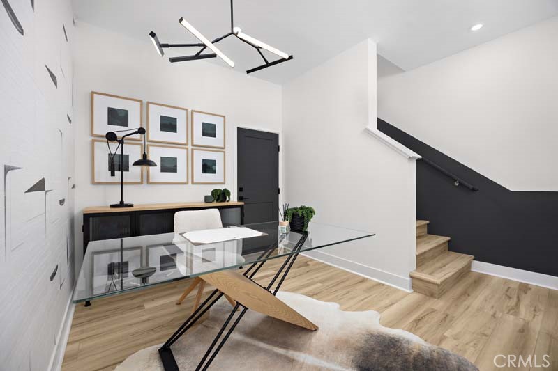 MLS #OC25272446 image #9