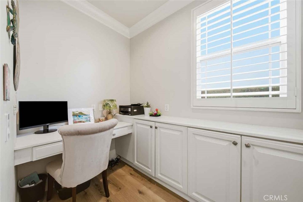 MLS #OC25272447 image #11