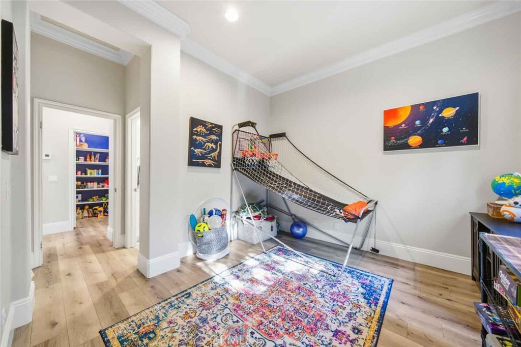 MLS #OC25272447 image #12