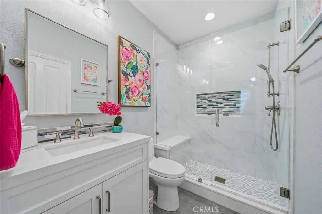 MLS #OC25272447 image #26