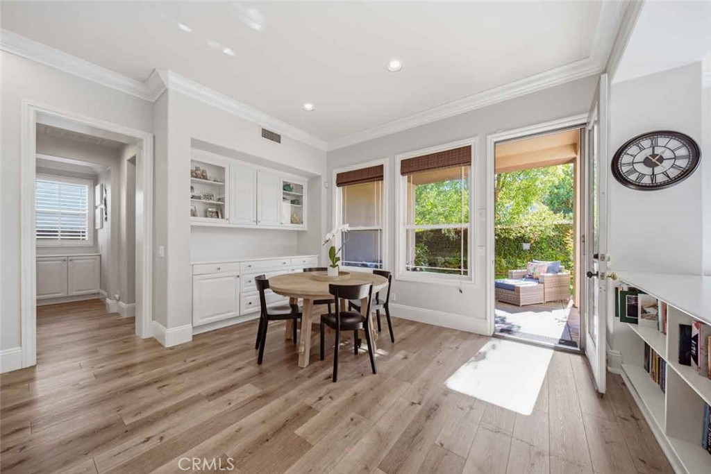 MLS #OC25272447 image #3