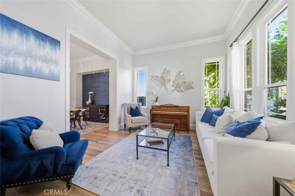 MLS #OC25272447 image #5