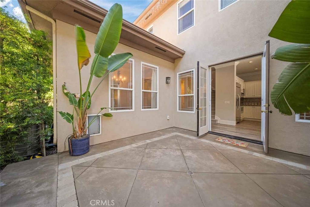 MLS #OC25272447 image #9