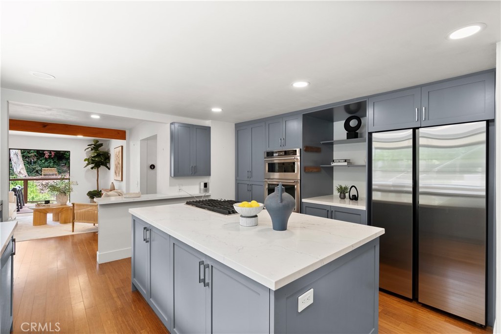 MLS #OC25272456 image #6