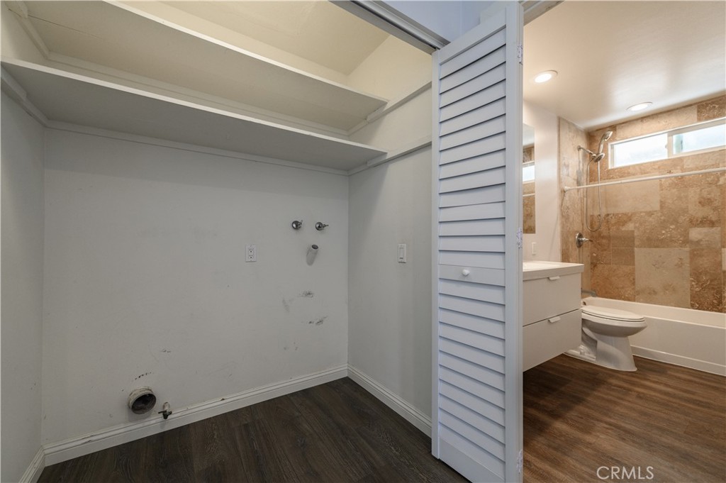 MLS #OC25272458 image #27