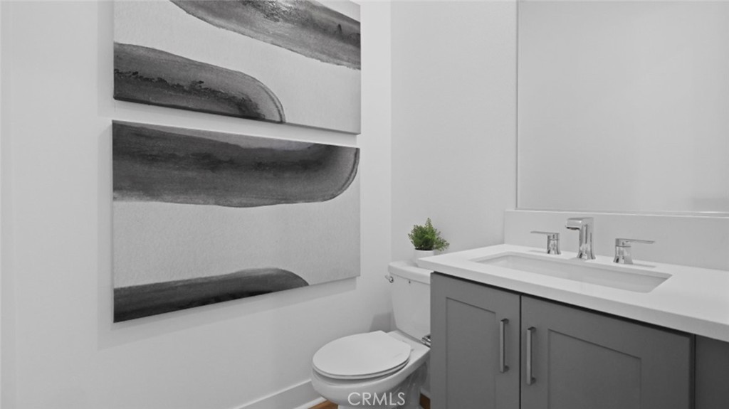 MLS #OC25272493 image #13